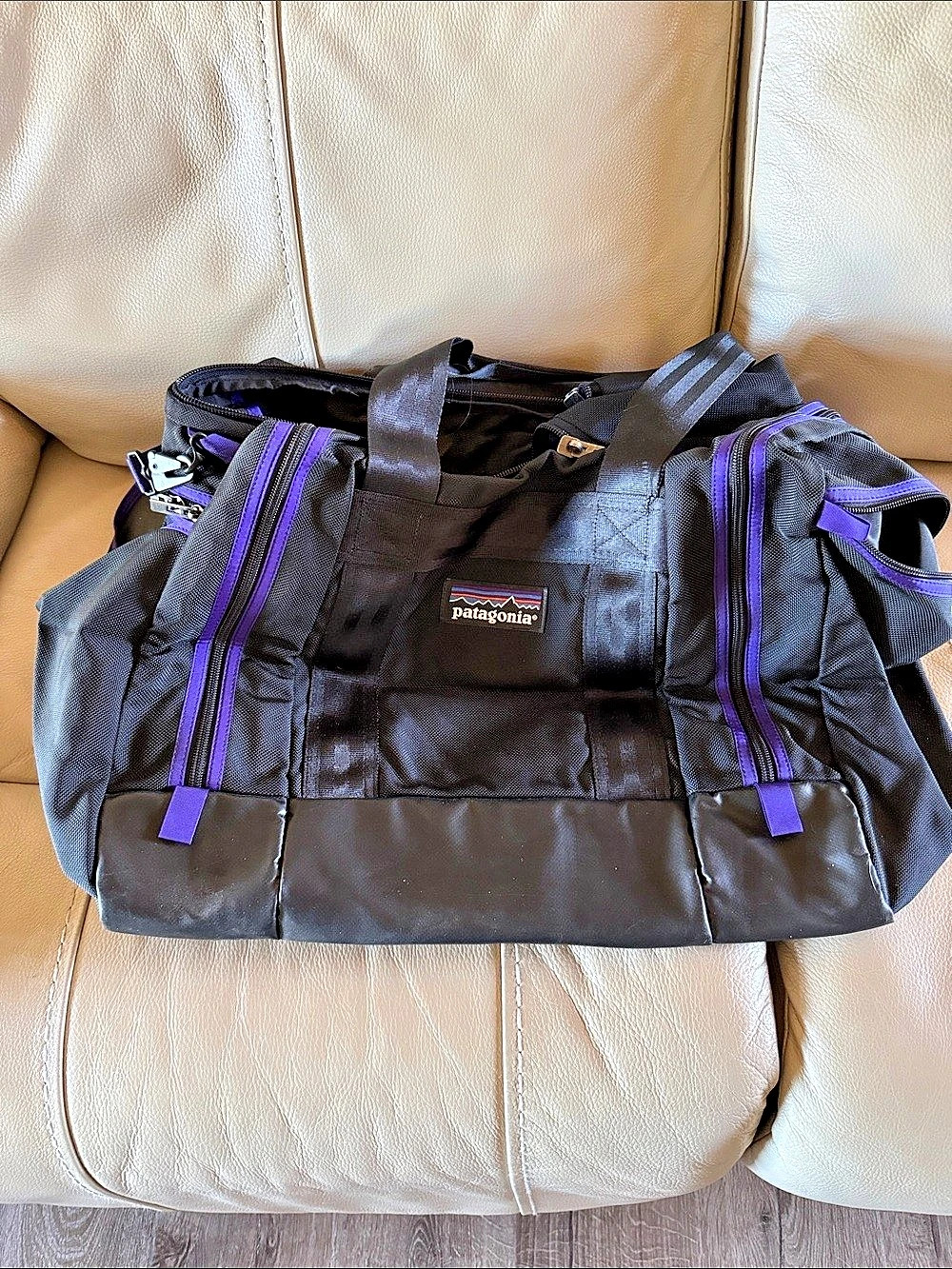 Vintage Patagonia Black Hole Duffel Bag Black Purple Trim Travel Gear